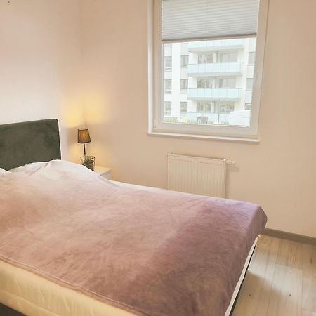 Central Apartments Lighthouse & Parking Gdansk Ngoại thất bức ảnh