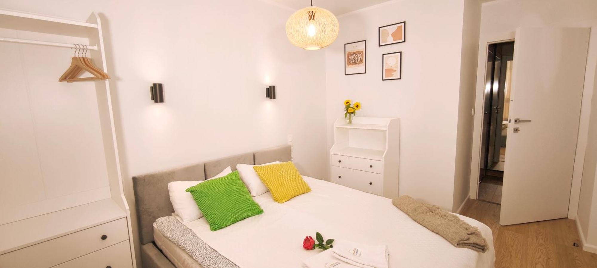 Central Apartments Lighthouse & Parking Gdansk Ngoại thất bức ảnh